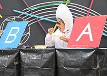 校長先生もステージ企画に登場！