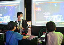 高３縁日班のゲームに熱中！
